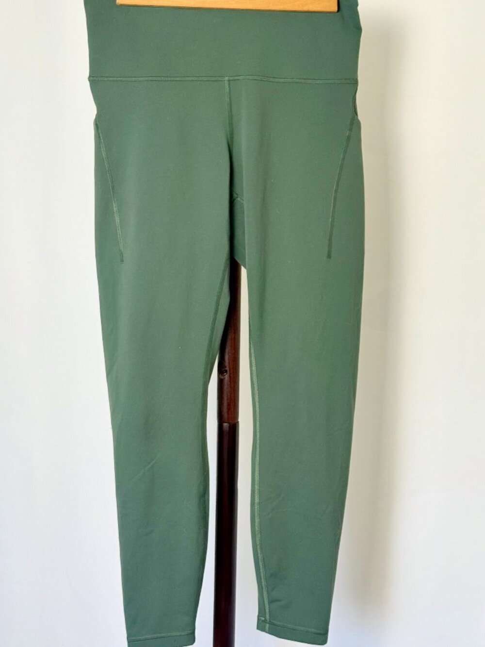 Lululemon | Wunder Train Leggings Green | Size 10
